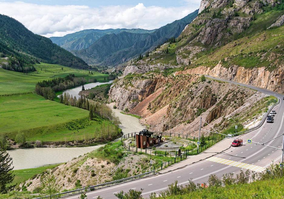 фото img_68e15579a6f64.jpg