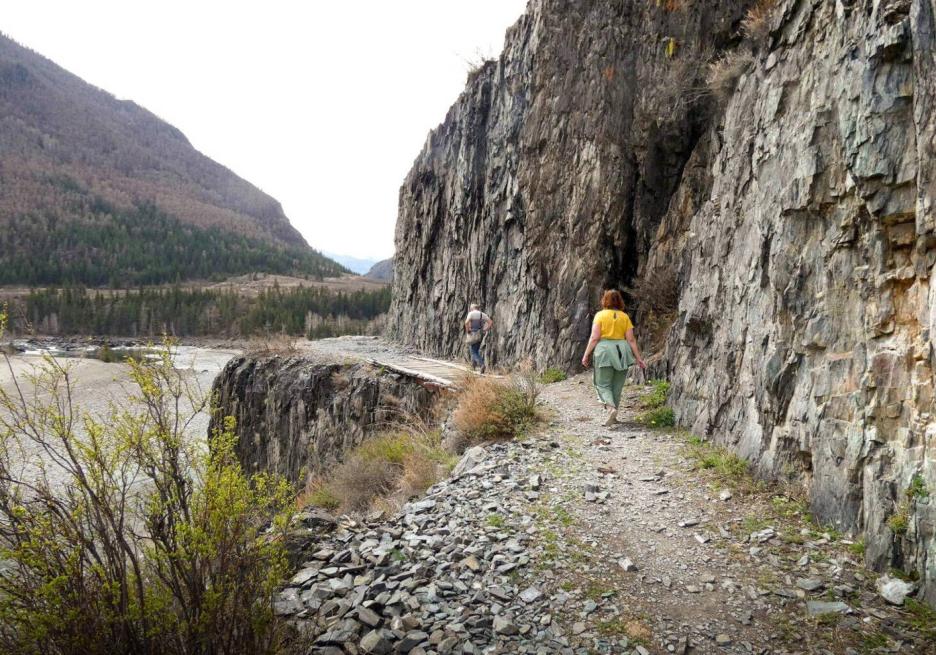 фото img_68e15619bcb05.jpg